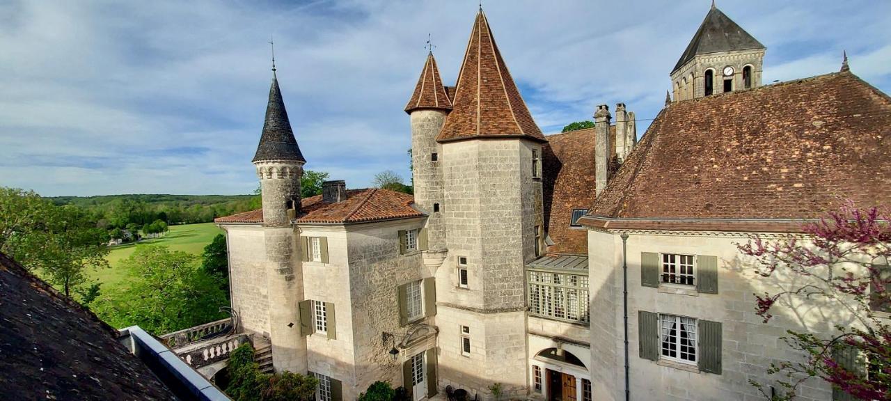 Chateau Des Senechaux, Bourdeilles 外观 照片